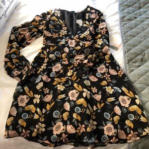 Long sleeved tunic floral dresss